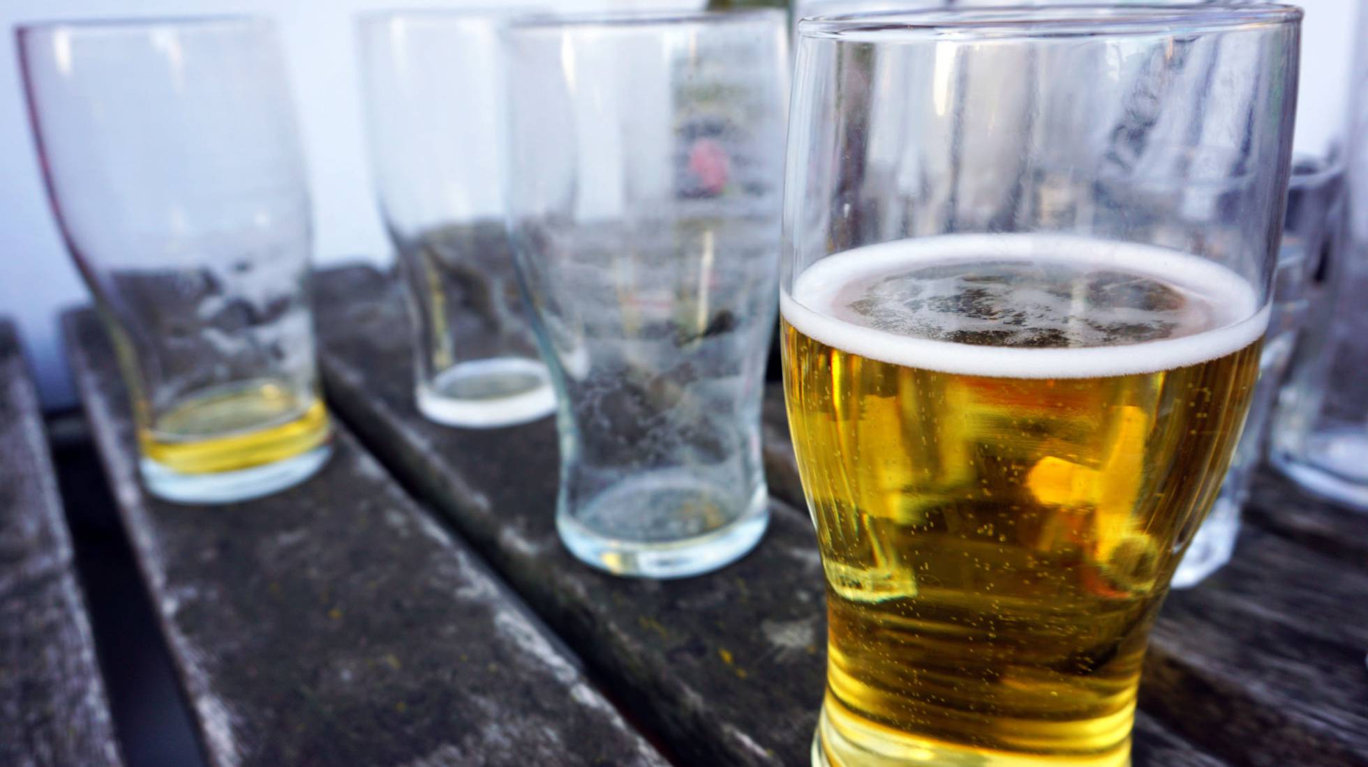 O consumo de álcool provoca 250.000 mortes por câncer de fígado a cada ano